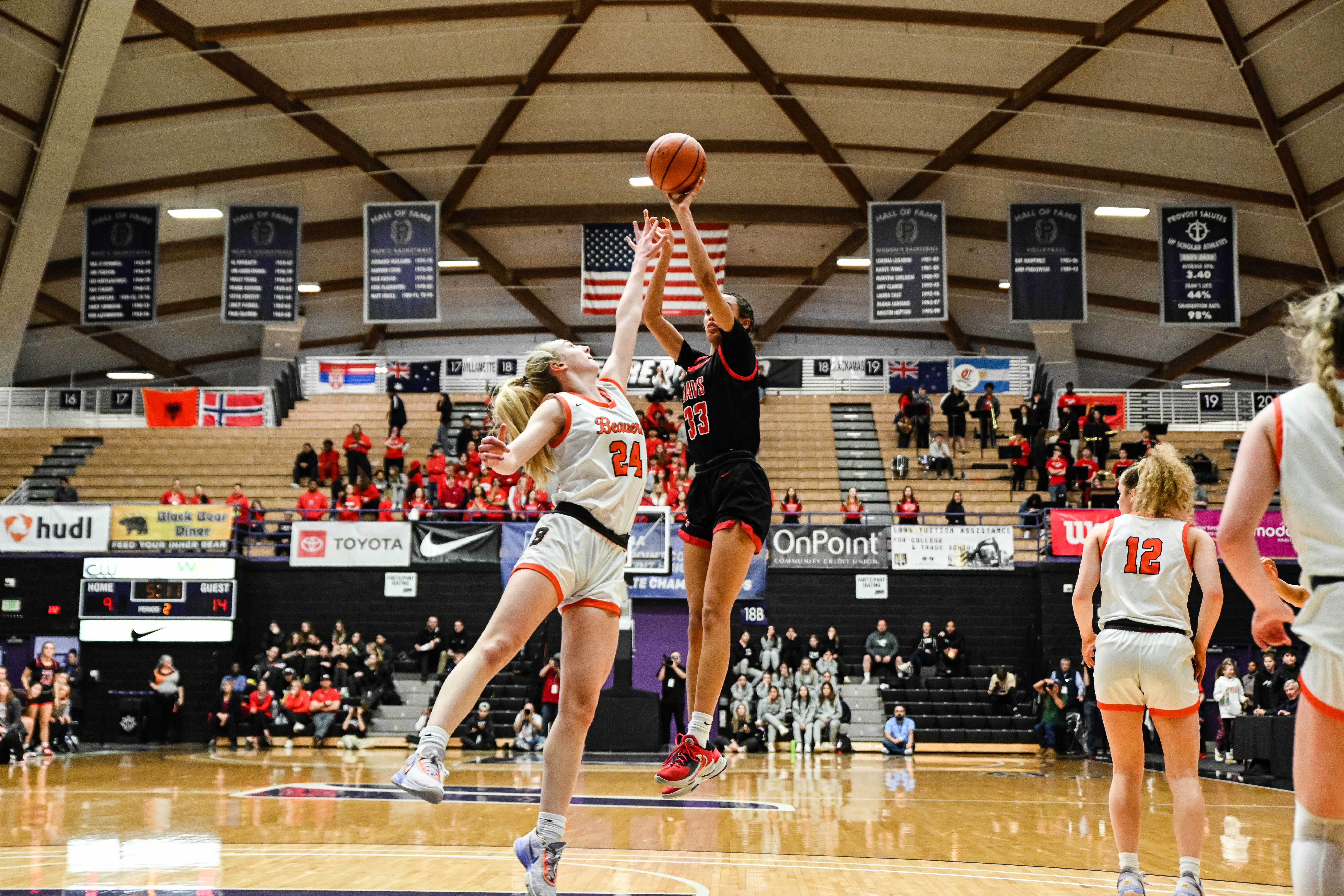 Clackamas Beaverton 6A Oregon girls basketball quarterfinal Naji Saker 1 -48
